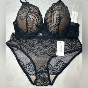 Set of bra and underwear